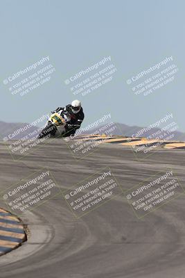 media/Oct-04-2025-CVMA (Sat) [[408bcdd6e4]]/Race 5-Amateur Formula Middleweight/